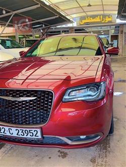 کرایسلەر 300